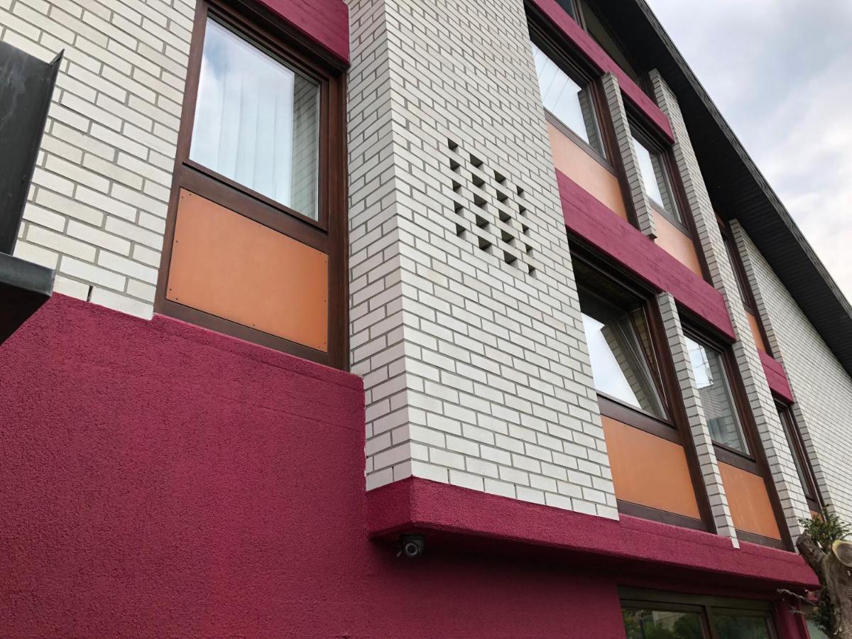 Ec Hotel Elchingen Bagian luar foto