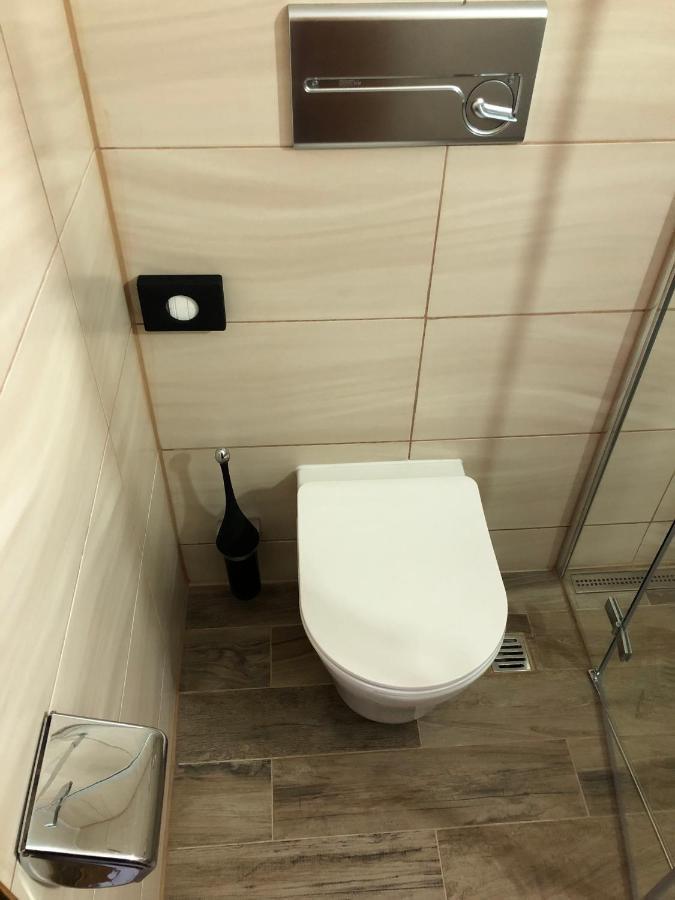 Ec Hotel Elchingen Bagian luar foto